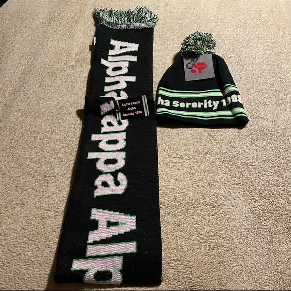 alpha kappa alpha hat and scarf set